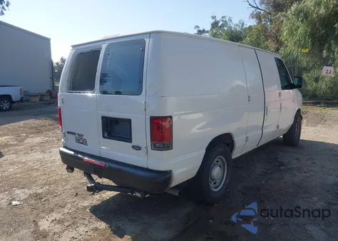 2006 Ford Econoline E150 Van z USA, uszkodzony, nr VIN 1FTRE14W36HA02624